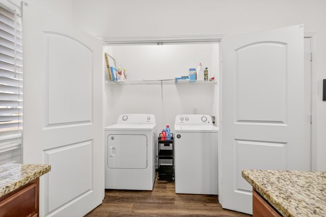 147 Ofner Dr, La Vergne, TN 37086