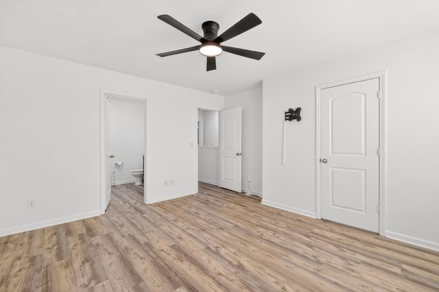 147 Ofner Dr, La Vergne, TN 37086