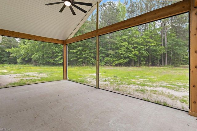 2907 Seven Eleven RD, Chesapeake, VA 23322