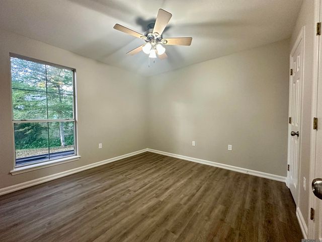 19224 Green Heron Dr, Saint George, LA 70817