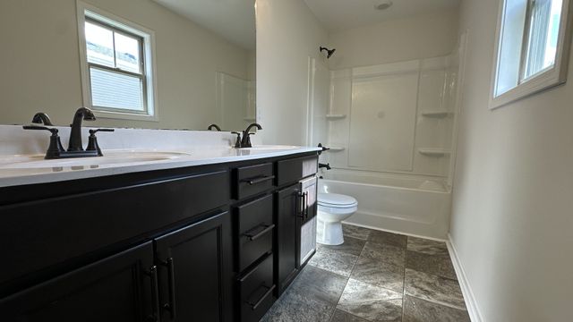 155 Waterwheel Cir, Clarksville, TN 37042