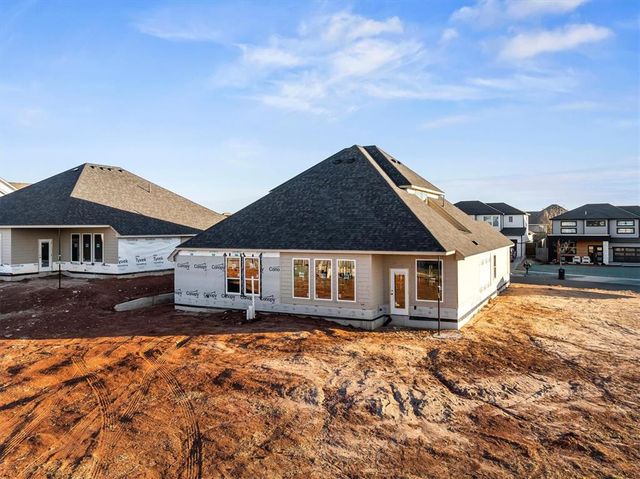 8217 NW 152nd Street, Edmond, OK 73013