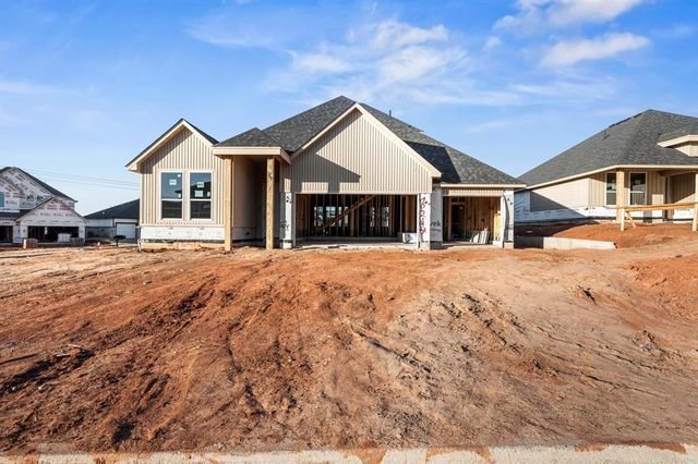 8217 NW 152nd Street, Edmond, OK 73013