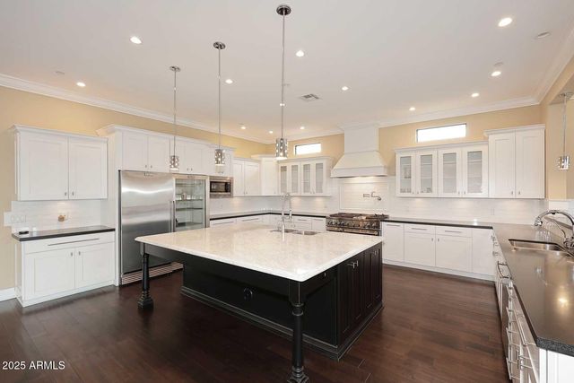 8822 N 85th Place, Scottsdale, AZ 85258