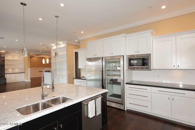 8822 N 85th Place, Scottsdale, AZ 85258