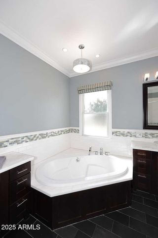 8822 N 85th Place, Scottsdale, AZ 85258