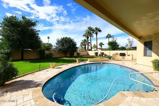 8822 N 85th Place, Scottsdale, AZ 85258