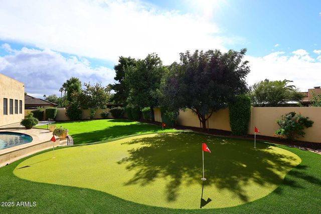 8822 N 85th Place, Scottsdale, AZ 85258