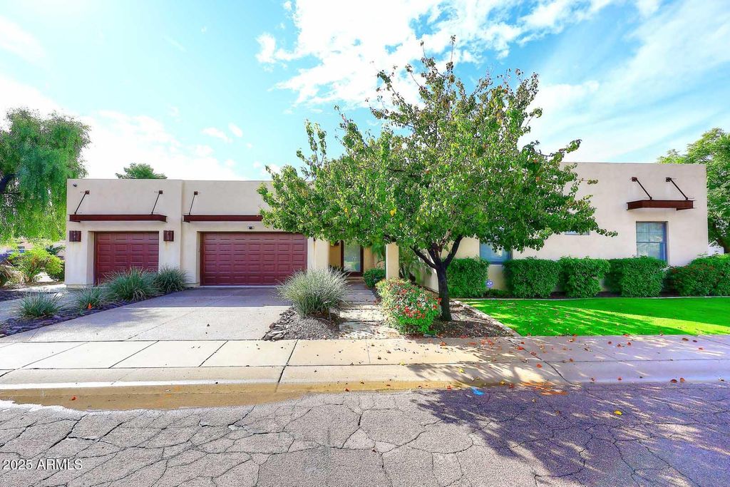 8822 N 85th Place, Scottsdale, AZ 85258