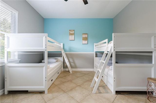 160 Logan BLVD S, Naples, FL 34119