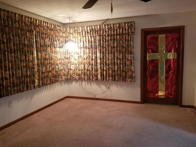 8006 Santana Avenue, Fort Pierce, FL 34951