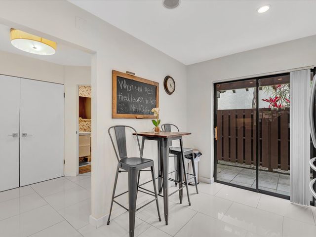 4335 Carambola Circle N, Coconut Creek, FL 33066
