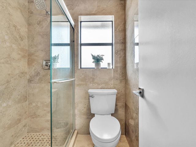 4335 Carambola Circle N, Coconut Creek, FL 33066