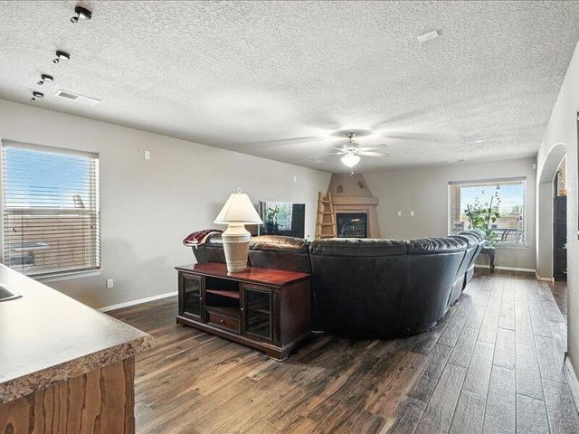 6223 Calle Pinon NW, Albuquerque, NM 87114