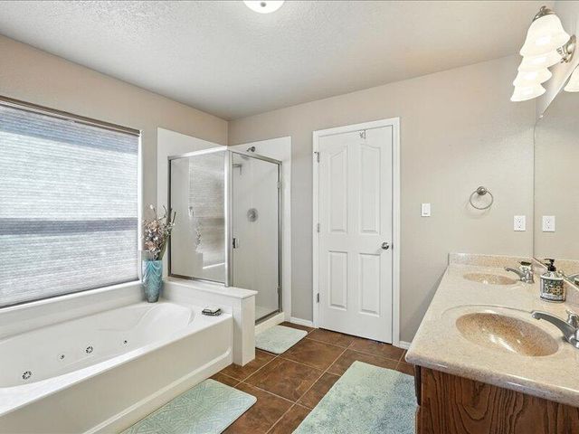 6223 Calle Pinon NW, Albuquerque, NM 87114