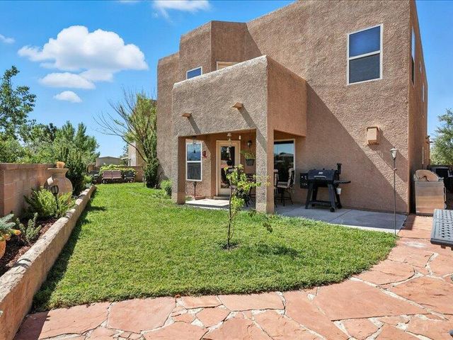 6223 Calle Pinon NW, Albuquerque, NM 87114