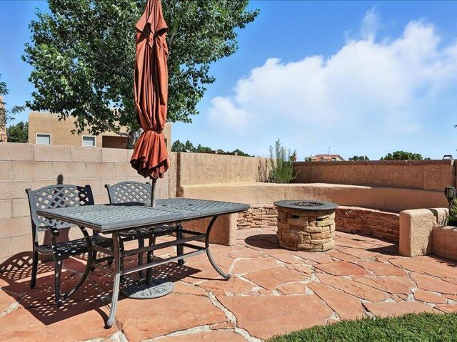 6223 Calle Pinon NW, Albuquerque, NM 87114
