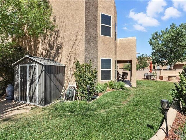 6223 Calle Pinon NW, Albuquerque, NM 87114