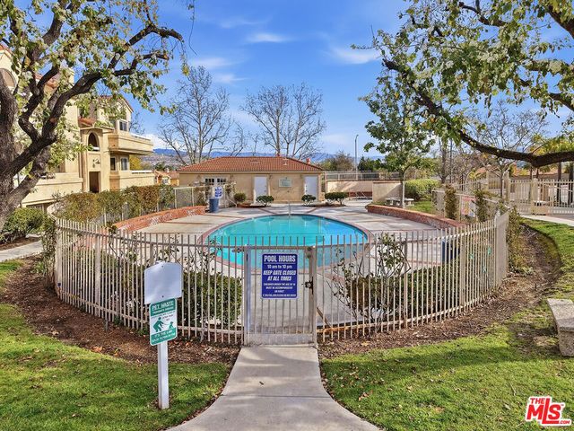 19834 Sandpiper Place 64, Newhall, CA 91321