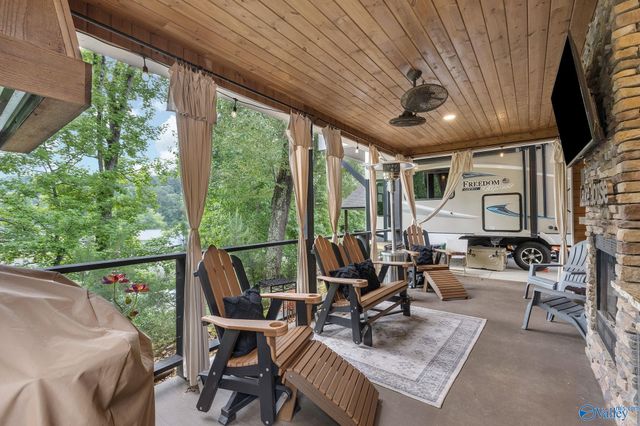 1727 Convict Camp Road 57, Guntersville, AL 35976