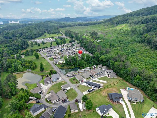 1727 Convict Camp Road 57, Guntersville, AL 35976