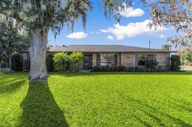 2013 EDGEWOOD AVENUE, Leesburg, FL 34748