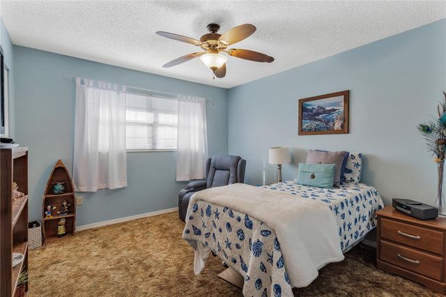 2013 EDGEWOOD AVENUE, Leesburg, FL 34748