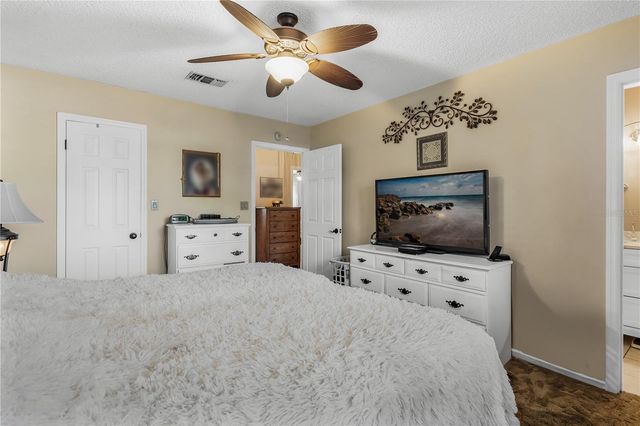 2013 EDGEWOOD AVENUE, Leesburg, FL 34748