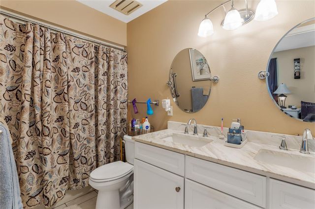 2013 EDGEWOOD AVENUE, Leesburg, FL 34748