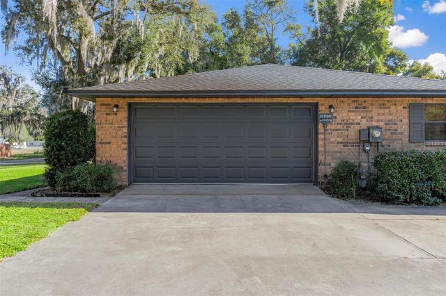 2013 EDGEWOOD AVENUE, Leesburg, FL 34748