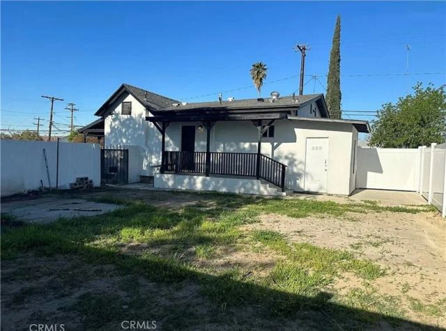 1548 W 7th St, San Bernardino, CA 92411