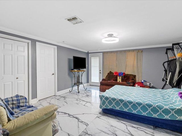 48 Robert, Waggaman, LA 70094