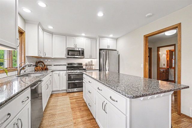 7889 N 26th Street, Kalamazoo, MI 49004