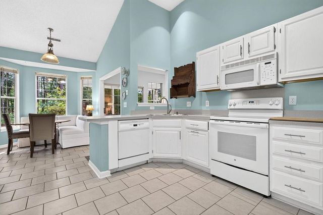 131 Cobblestone Dr., Pawleys Island, SC 29585