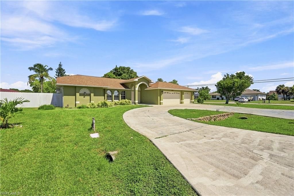 1239 SE 23rd AVE, CAPE CORAL, FL 33990 — photo 3