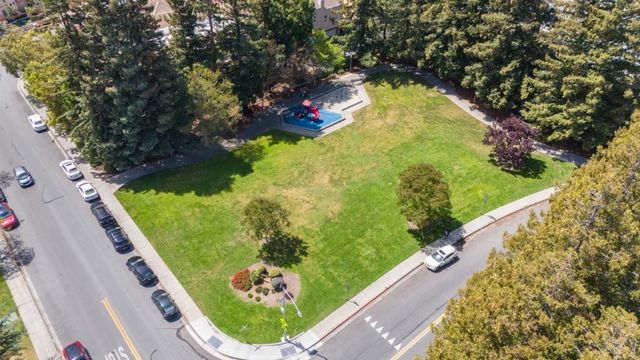 935 La Mesa Terrace G, Sunnyvale, CA 94086