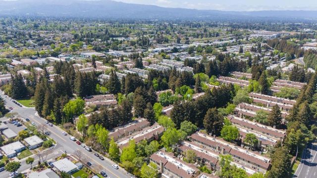 935 La Mesa Terrace G, Sunnyvale, CA 94086