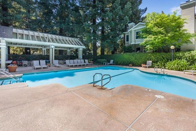 935 La Mesa Terrace G, Sunnyvale, CA 94086