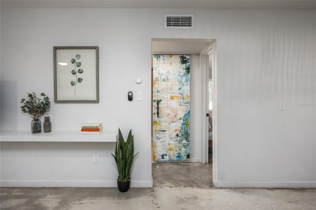 1700 SW 16TH COURT E2, Gainesville, FL 32608