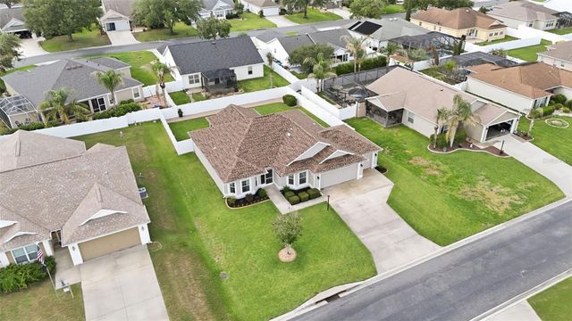 5151 NE 121ST AVENUE, Oxford, FL 34484