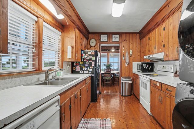 5705 N Ocean Blvd., Myrtle Beach, SC 29577