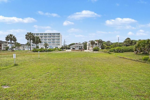 5705 N Ocean Blvd., Myrtle Beach, SC 29577