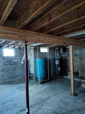 812 George Road, Noble Twp, MI 49028