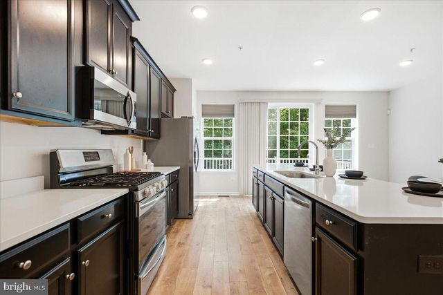 23383 THUJA LN, California, MD 20619