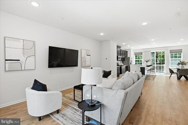 23383 THUJA LN, California, MD 20619