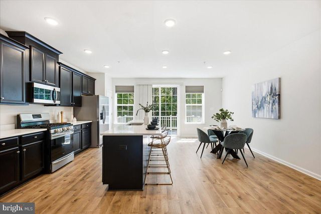 23383 THUJA LN, California, MD 20619