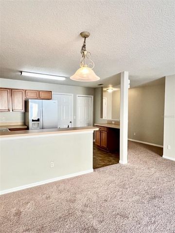 605 CRESTING OAK CIRCLE 97, Orlando, FL 32824