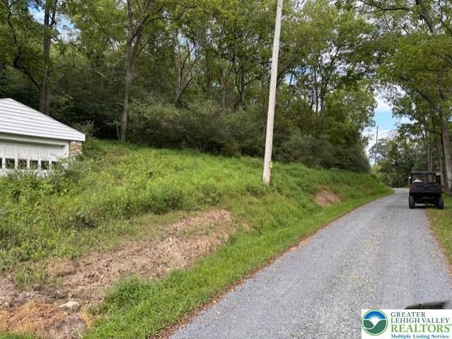 8165 Weavers Court, Lynn Twp, PA 18066