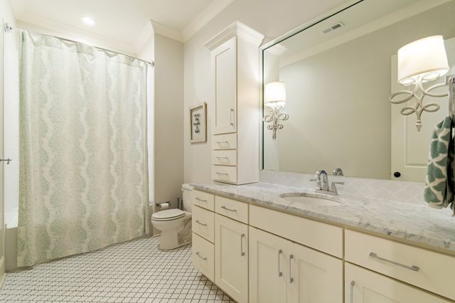 391 Jones Pkwy, Brentwood, TN 37027