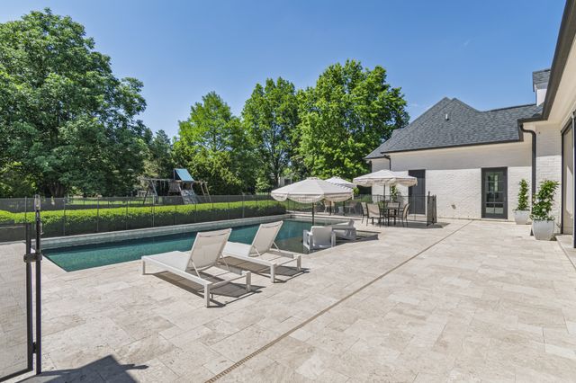 391 Jones Pkwy, Brentwood, TN 37027